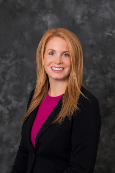 Photo of Robyn Toth